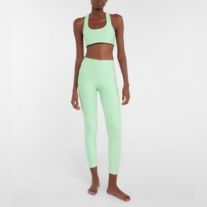 Alo Airlift Advantage Racerback Bra - Neon Green